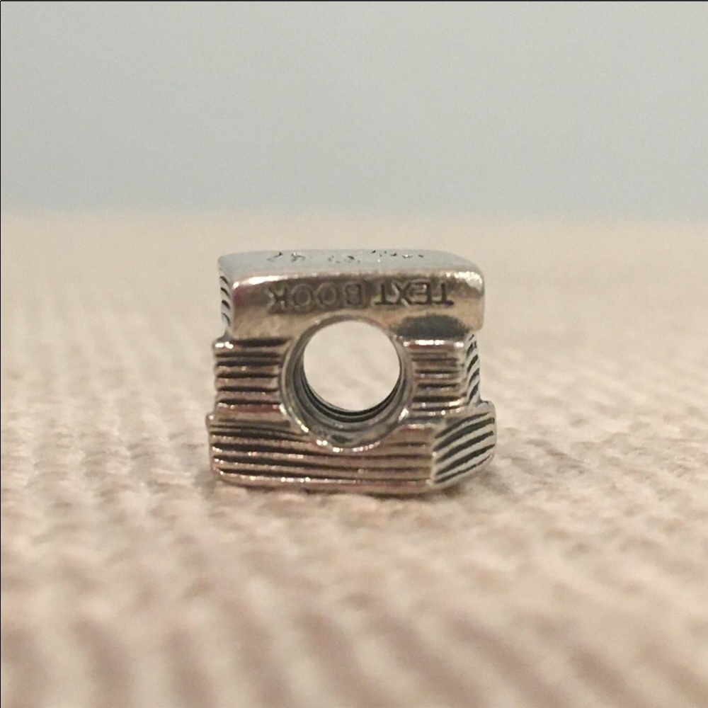 PANDORA Textbooks Study Charm - Picture 8 of 8